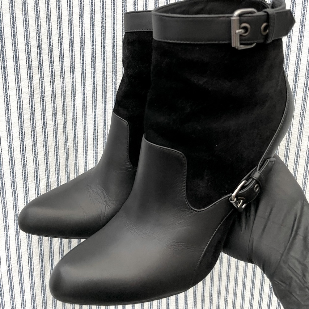 Christian Louboutin Bootie